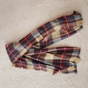 Studio winter plaid scarf 2